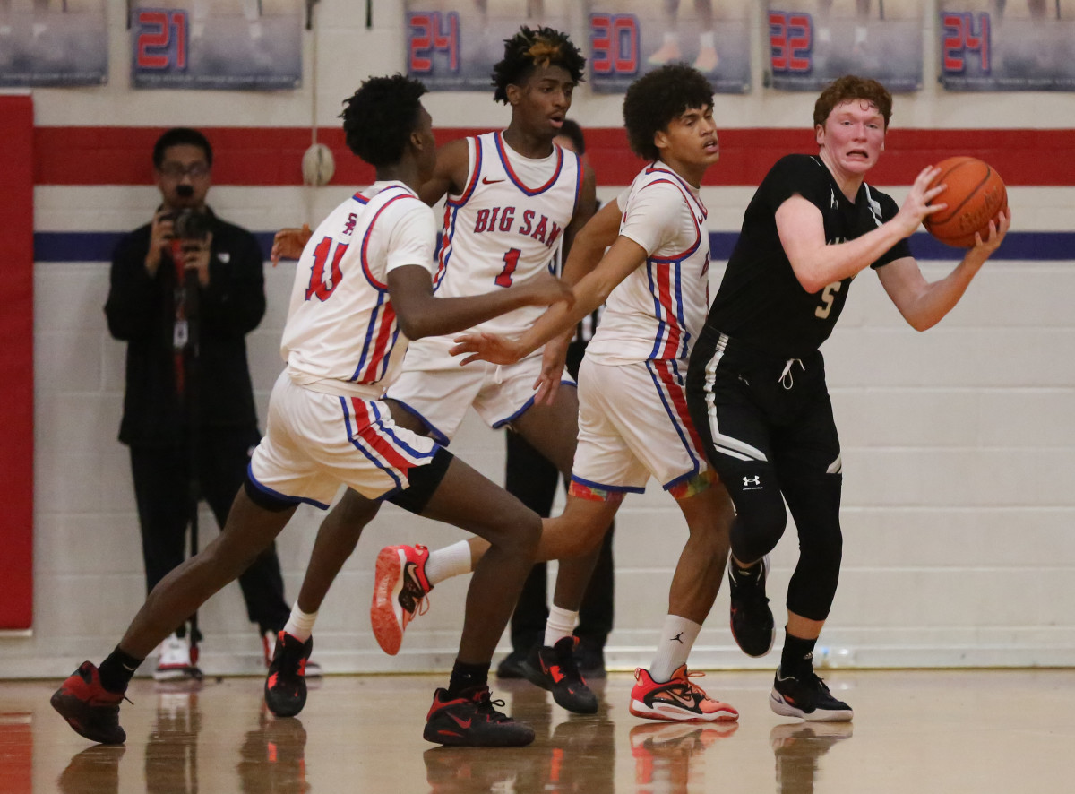 Arlington Martin Arlington Sam Houston Texas boys basketball 020323 Brian McLean 17